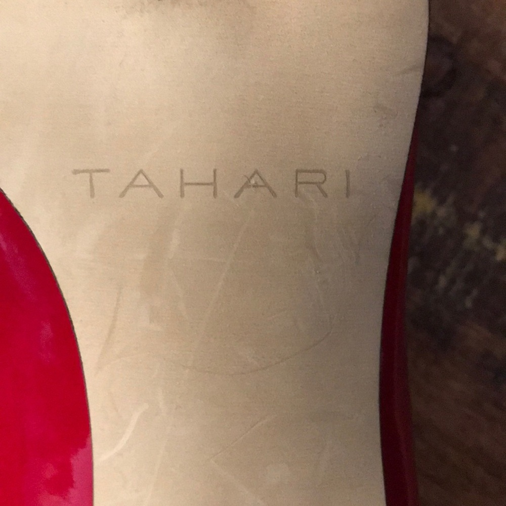 Shoe - Picture 3 of 4